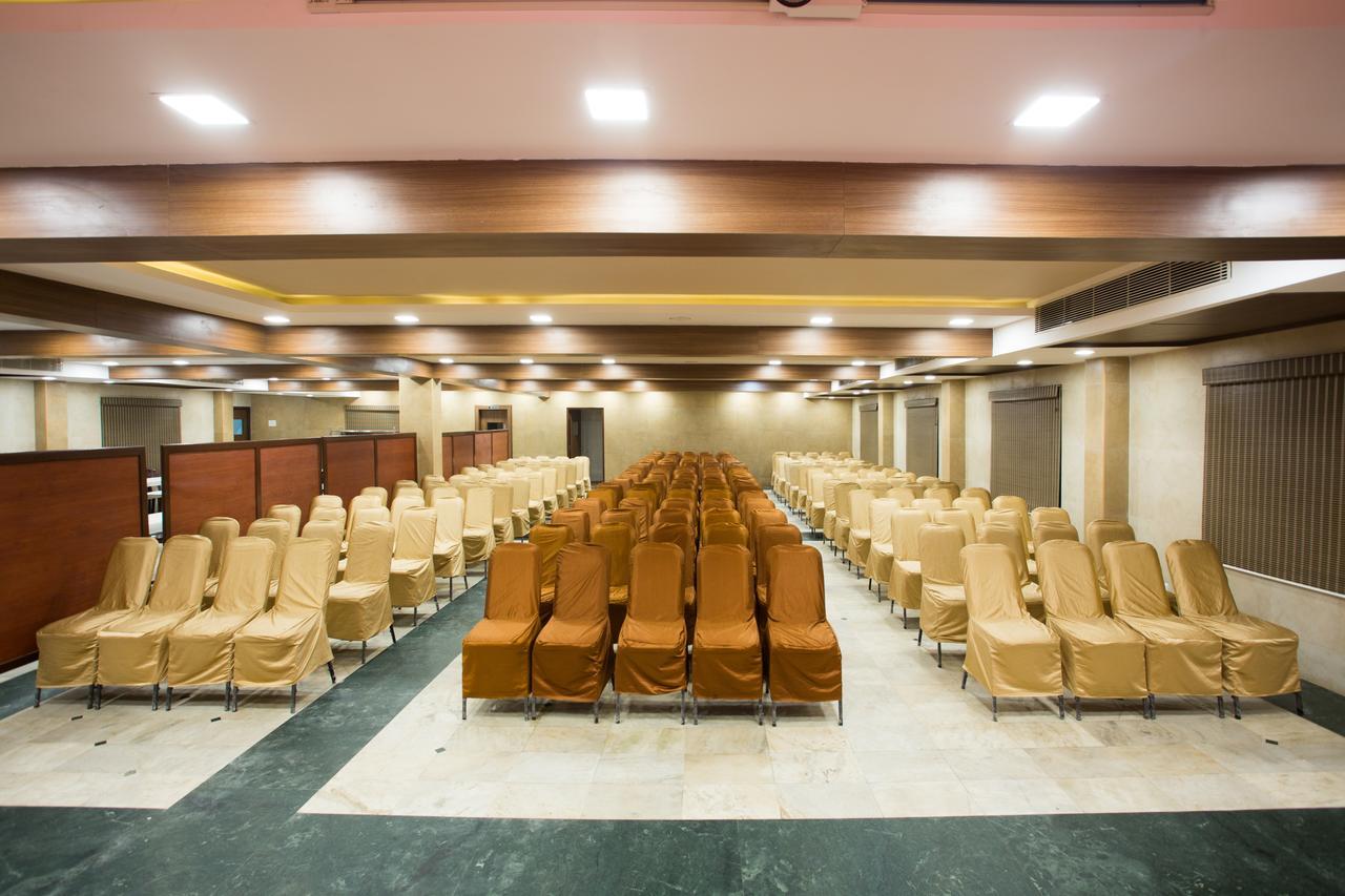 Hotel Oyo 14933 Rpr Residency Chennai Exterior foto