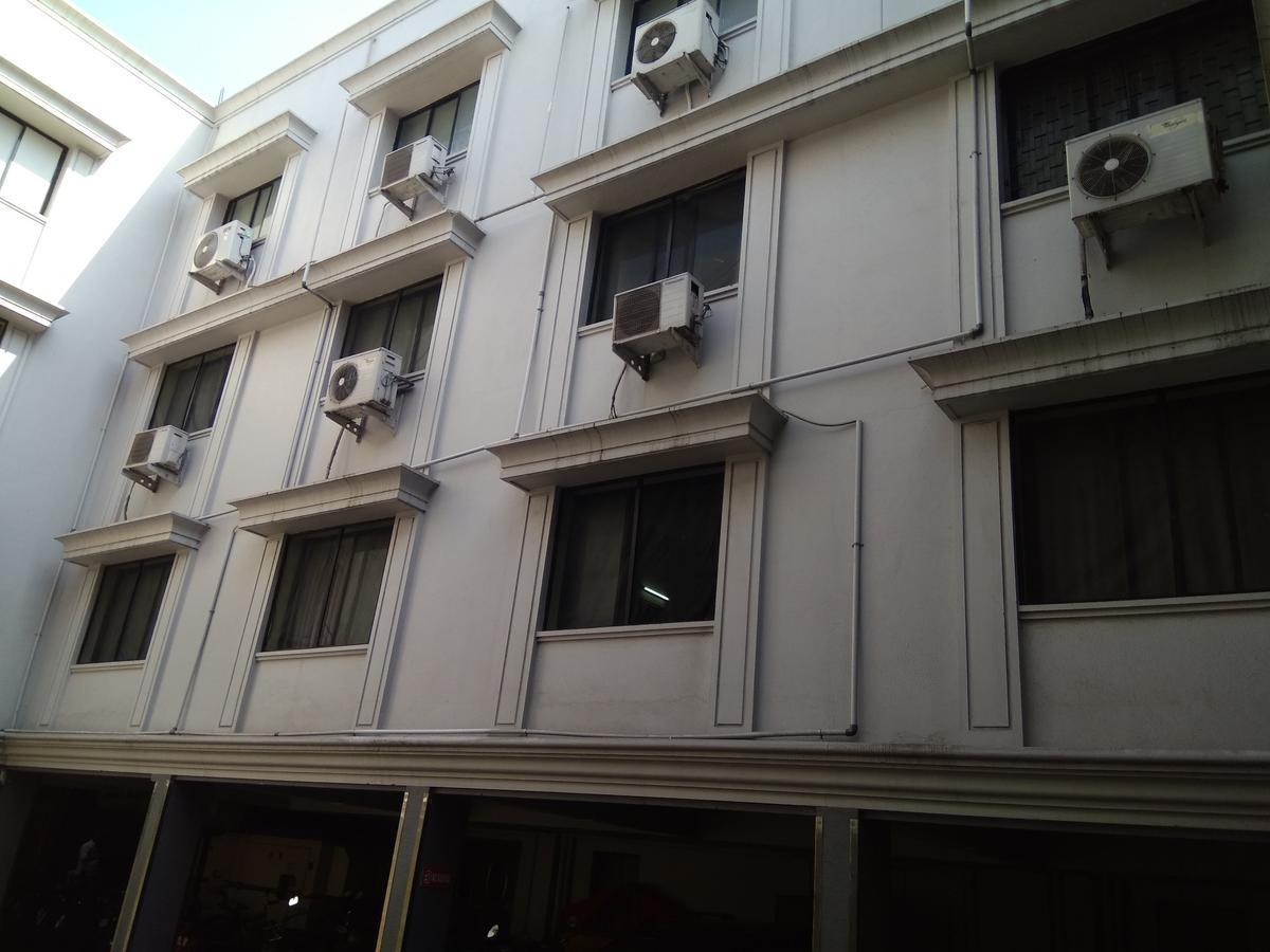 Hotel Oyo 14933 Rpr Residency Chennai Exterior foto