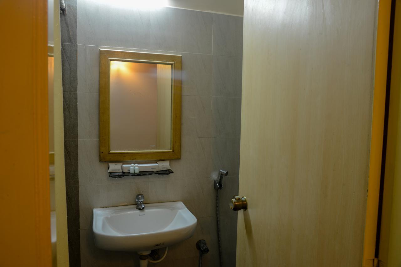 Hotel Oyo 14933 Rpr Residency Chennai Exterior foto