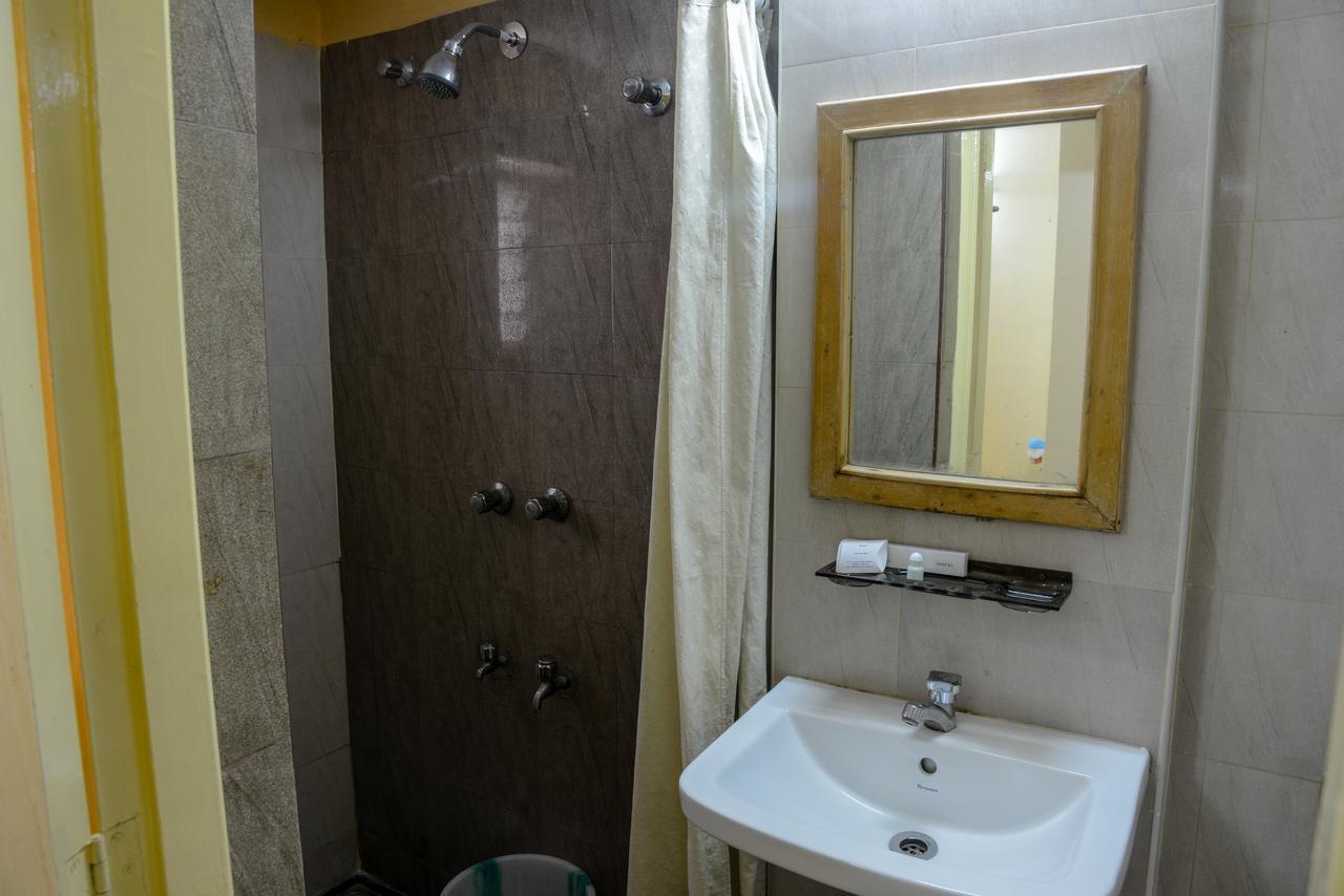 Hotel Oyo 14933 Rpr Residency Chennai Exterior foto