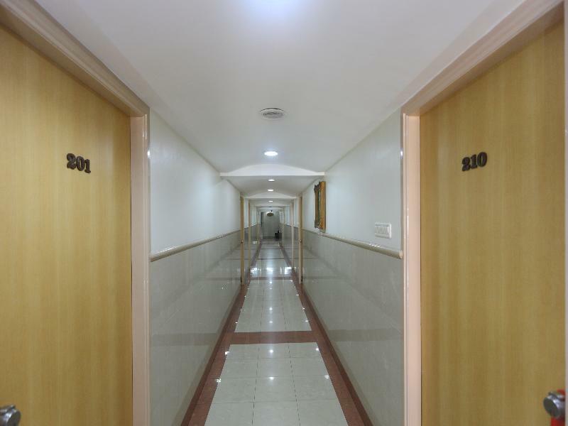 Hotel Oyo 14933 Rpr Residency Chennai Exterior foto