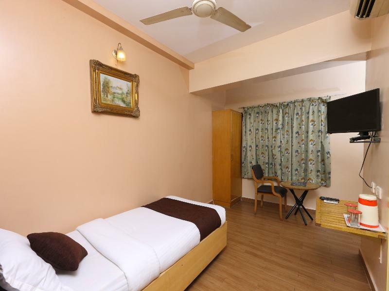 Hotel Oyo 14933 Rpr Residency Chennai Exterior foto